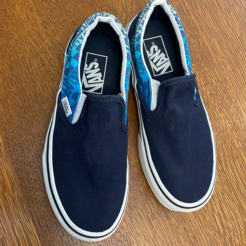 Kids Vans Slip-ons size 4. Only worn once